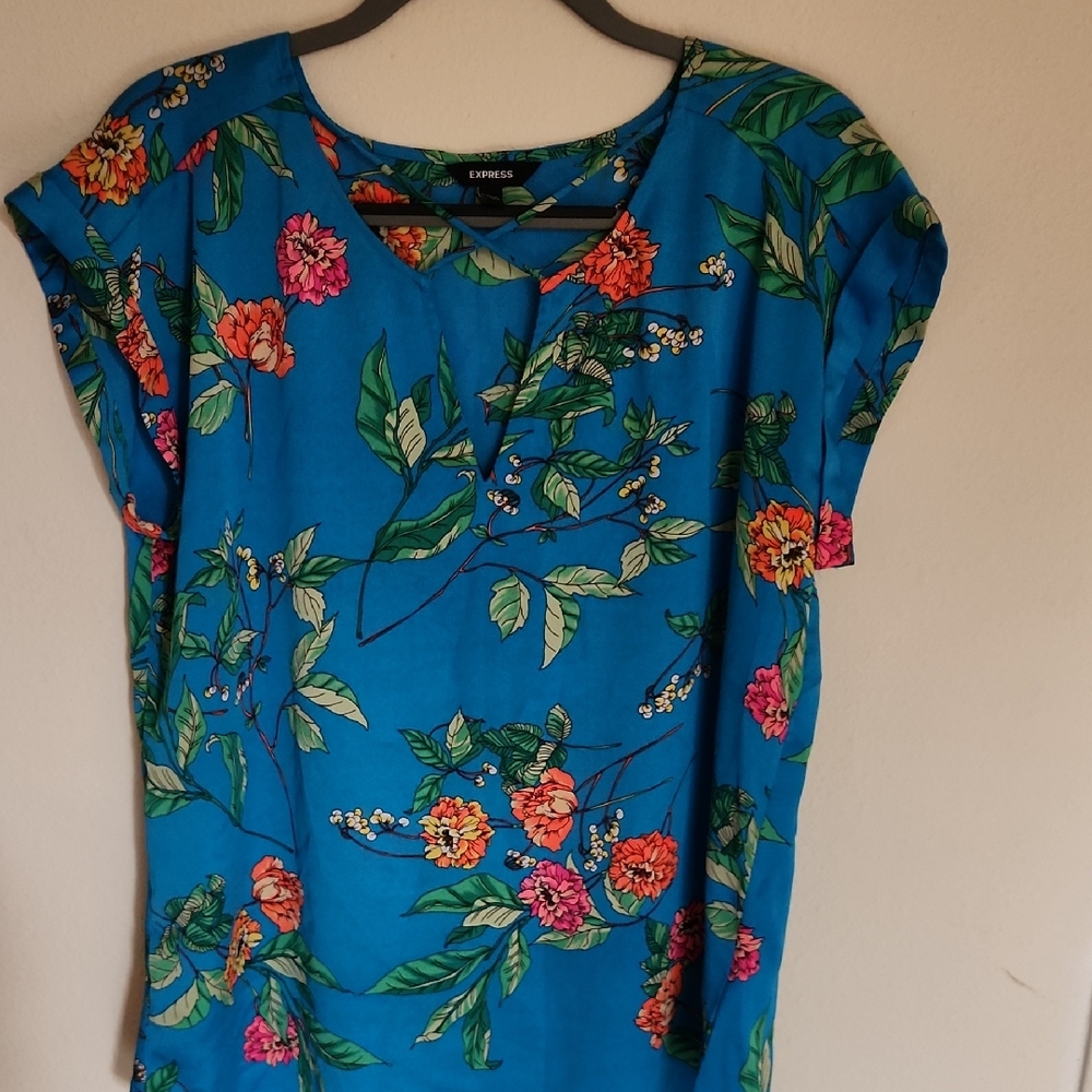 Express Blue Floral Women's Top